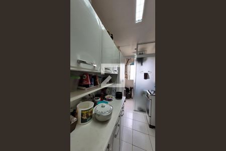 Apartamento à venda com 74m², 3 quartos e 2 vagas Apartamento à venda com 74m², 3 quartos e 2 vagasCozinha