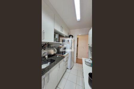 Apartamento à venda com 74m², 3 quartos e 2 vagas Apartamento à venda com 74m², 3 quartos e 2 vagasCozinha