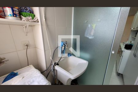 Apartamento à venda com 74m², 3 quartos e 2 vagas Apartamento à venda com 74m², 3 quartos e 2 vagasÁrea de Serviço
