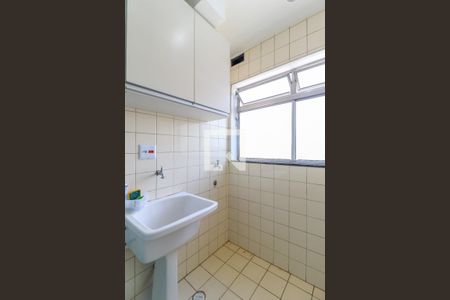Apartamento para alugar com 55m², 2 quartos e 1 vaga Apartamento para alugar com 55m², 2 quartos e 1 vagaÁrea de Serviço