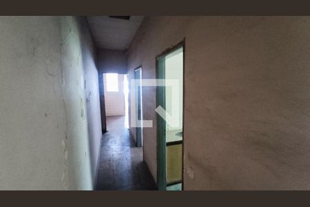 Casa à venda com 515m², 2 quartos e 12 vagas Casa à venda com 515m², 2 quartos e 12 vagasCorredor