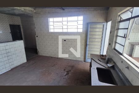 Casa à venda com 515m², 2 quartos e 12 vagas Casa à venda com 515m², 2 quartos e 12 vagasCozinha