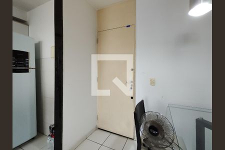 Entrada de apartamento à venda com 2 quartos, 50m² em São Cristóvão, Rio de Janeiro
