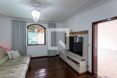 Sala de casa à venda com 3 quartos, 360m² em Minaslandia, Belo Horizonte