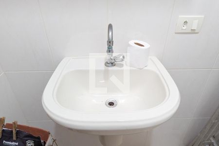 Casa à venda com 202m², 3 quartos e 4 vagasBanheiro de serviço