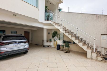 Casa à venda com 202m², 3 quartos e 4 vagasGaragem