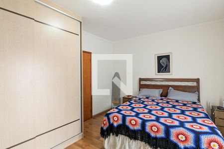 Casa à venda com 202m², 3 quartos e 4 vagasQuarto da suíte 1