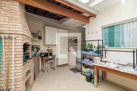 Casa à venda com 202m², 3 quartos e 4 vagasChurrasqueira