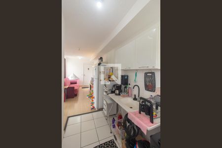 Apartamento para alugar com 50m², 2 quartos e sem vaga Apartamento para alugar com 50m², 2 quartos e sem vagaCozinha e Área de Serviço