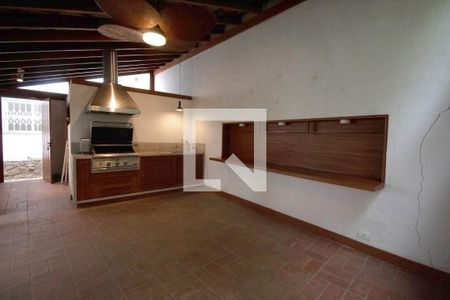 Casa à venda com 440m², 7 quartos e 3 vagasÁrea comum - Churrasqueira