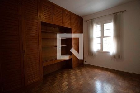 Casa à venda com 440m², 7 quartos e 3 vagasQuarto 2