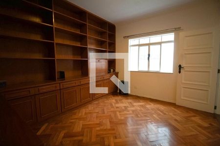 Casa à venda com 440m², 7 quartos e 3 vagasEscritório