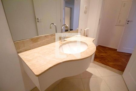 Casa à venda com 440m², 7 quartos e 3 vagasLavabo