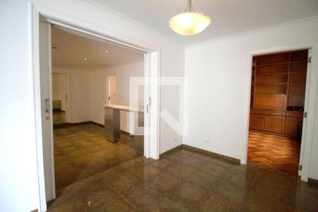 Casa à venda com 440m², 7 quartos e 3 vagasHall de entrada