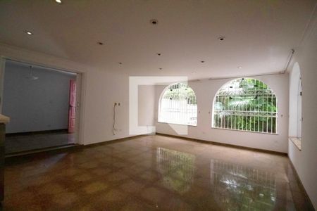 Sala de casa para alugar com 7 quartos, 440m² em Cerqueira César, São Paulo