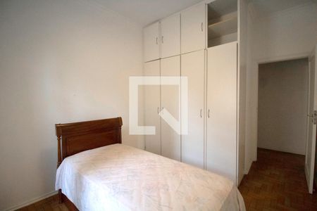 Casa à venda com 440m², 7 quartos e 3 vagasQuarto 2