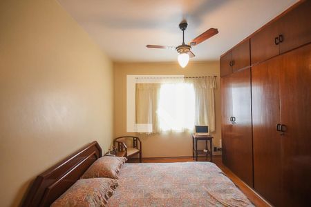 Casa à venda com 270m², 3 quartos e 1 vagaSuíte 