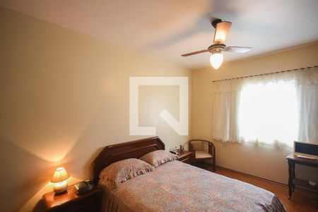 Casa à venda com 270m², 3 quartos e 1 vagaSuíte 