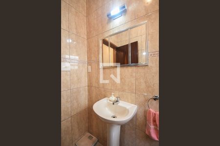 Casa à venda com 270m², 3 quartos e 1 vagaBanheiro