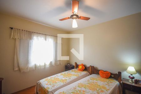 Casa à venda com 270m², 3 quartos e 1 vagaQuarto 1