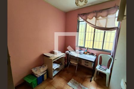 Casa à venda com 350m², 4 quartos e 2 vagasQuarto 2