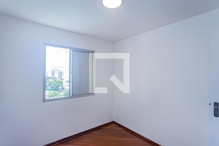 Apartamento à venda com 68m², 3 quartos e 1 vagaQuarto 2