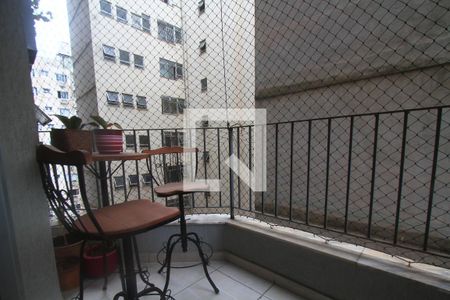 Varanda / Sala de apartamento para alugar com 2 quartos, 100m² em Santa Rosa, Niterói
