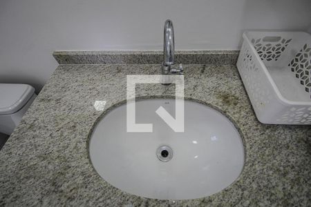 Apartamento para alugar com 32m², 1 quarto e sem vaga Apartamento para alugar com 32m², 1 quarto e sem vagaBanheiro
