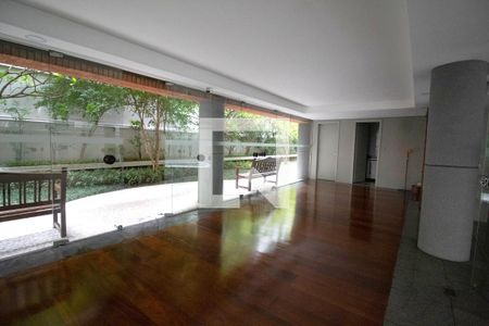 Apartamento à venda com 160m², 3 quartos e 3 vagasÁrea comum - Salão de festas