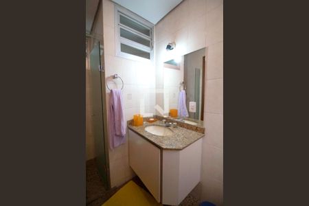 Apartamento à venda com 160m², 3 quartos e 3 vagasBanheiro da Suíte 2