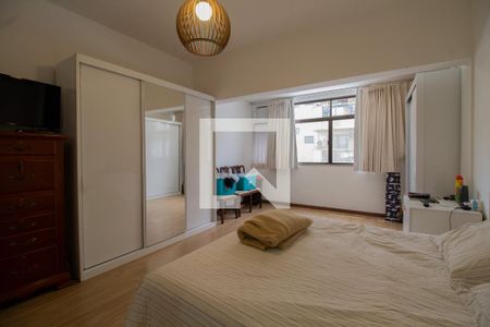 Apartamento à venda com 180m², 3 quartos e 2 vagas Apartamento à venda com 180m², 3 quartos e 2 vagasQuarto 3 - Suíte