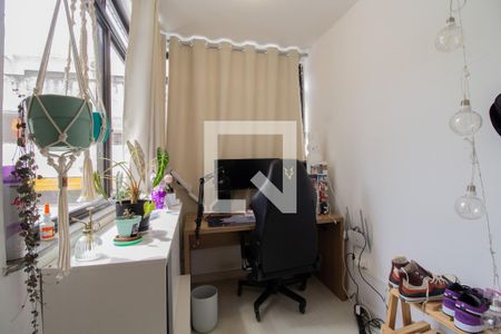 Apartamento à venda com 180m², 3 quartos e 2 vagas Apartamento à venda com 180m², 3 quartos e 2 vagasQuarto 2