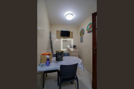Apartamento à venda com 180m², 3 quartos e 2 vagas Apartamento à venda com 180m², 3 quartos e 2 vagasCozinha