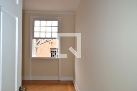 Casa à venda com 250m², 7 quartos e 3 vagasQuarto 2