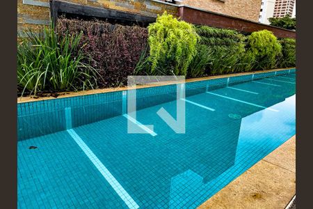 Apartamento para alugar com 29m², 1 quarto e 1 vaga Apartamento para alugar com 29m², 1 quarto e 1 vagaÁrea comum - Paisagismo piscina