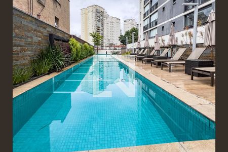Apartamento para alugar com 29m², 1 quarto e 1 vaga Apartamento para alugar com 29m², 1 quarto e 1 vagaÁrea comum - Piscina