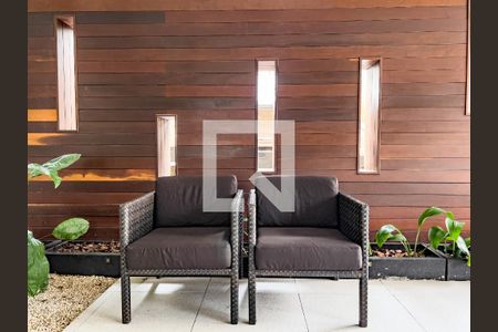 Apartamento para alugar com 29m², 1 quarto e 1 vaga Apartamento para alugar com 29m², 1 quarto e 1 vagaÁrea comum - Living de entrada