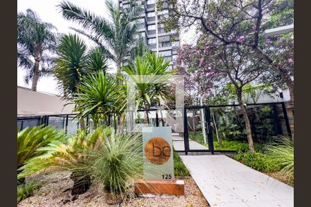 Apartamento para alugar com 29m², 1 quarto e 1 vaga Apartamento para alugar com 29m², 1 quarto e 1 vagaFachada