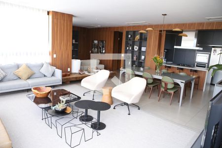 Sala/Cozinha de apartamento à venda com 2 quartos, 160m² em Brooklin Paulista, São Paulo