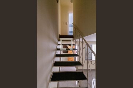 Escada de casa de condomínio à venda com 2 quartos, 80m² em Castelo, Belo Horizonte
