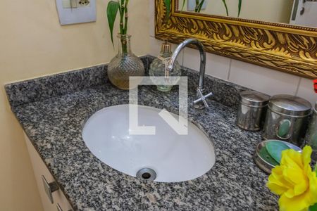 Apartamento à venda com 94m², 3 quartos e 1 vaga Apartamento à venda com 94m², 3 quartos e 1 vagaBanheiro da Suíte