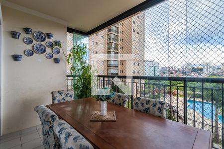 Apartamento à venda com 94m², 3 quartos e 1 vaga Apartamento à venda com 94m², 3 quartos e 1 vagaVaranda Gourmet