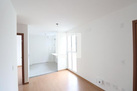 Sala de apartamento para alugar com 2 quartos, 60m² em Vila Lage, São Gonçalo