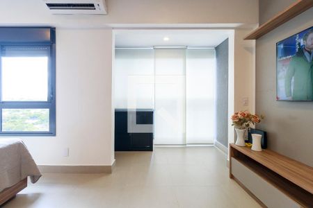 Quarto de kitnet/studio para alugar com 0 quarto, 28m² em Brooklin Paulista, São Paulo