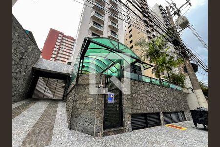 Apartamento à venda com 140m², 3 quartos e 2 vagasFachada