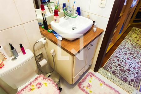 Casa à venda com 170m², 3 quartos e 3 vagasBanheiro da Suite