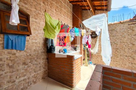 Casa à venda com 170m², 3 quartos e 3 vagasChurrasqueira