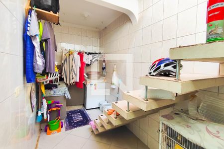 Casa à venda com 170m², 3 quartos e 3 vagasÁrea de Serviço