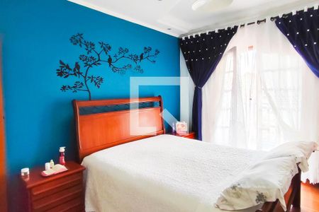 Casa à venda com 170m², 3 quartos e 3 vagasSuite