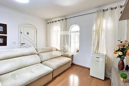 Sala de casa à venda com 3 quartos, 230m² em Jardim Santa Mena, Guarulhos